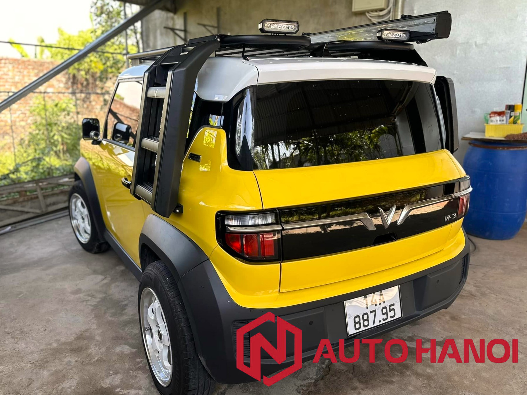 Thang xe vinfast VF3