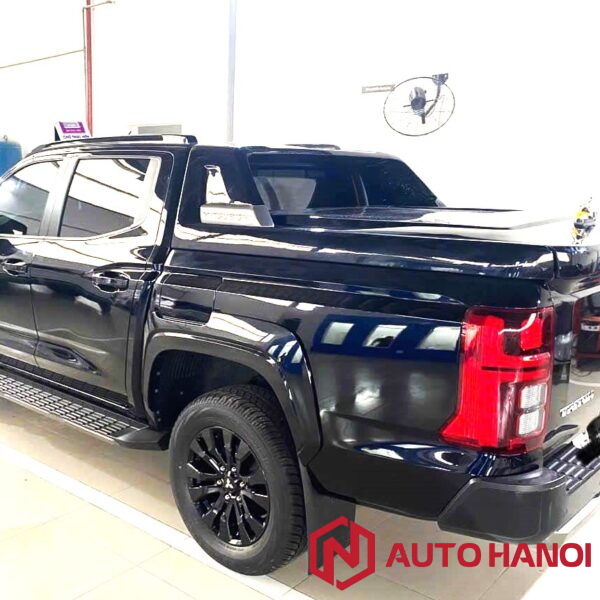 Nắp thùng thấp xe Triton 2024 bản Atthelet loại mở 45 độ