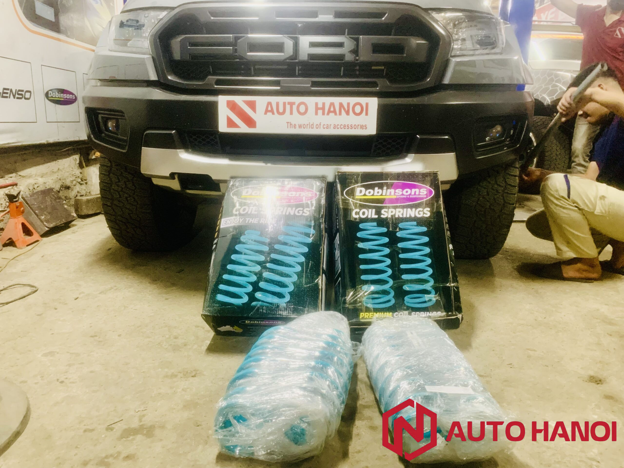 Lò xo Dobinson xe Ford Raptor cân bằng, ổn định, êmái - Ảnh 3