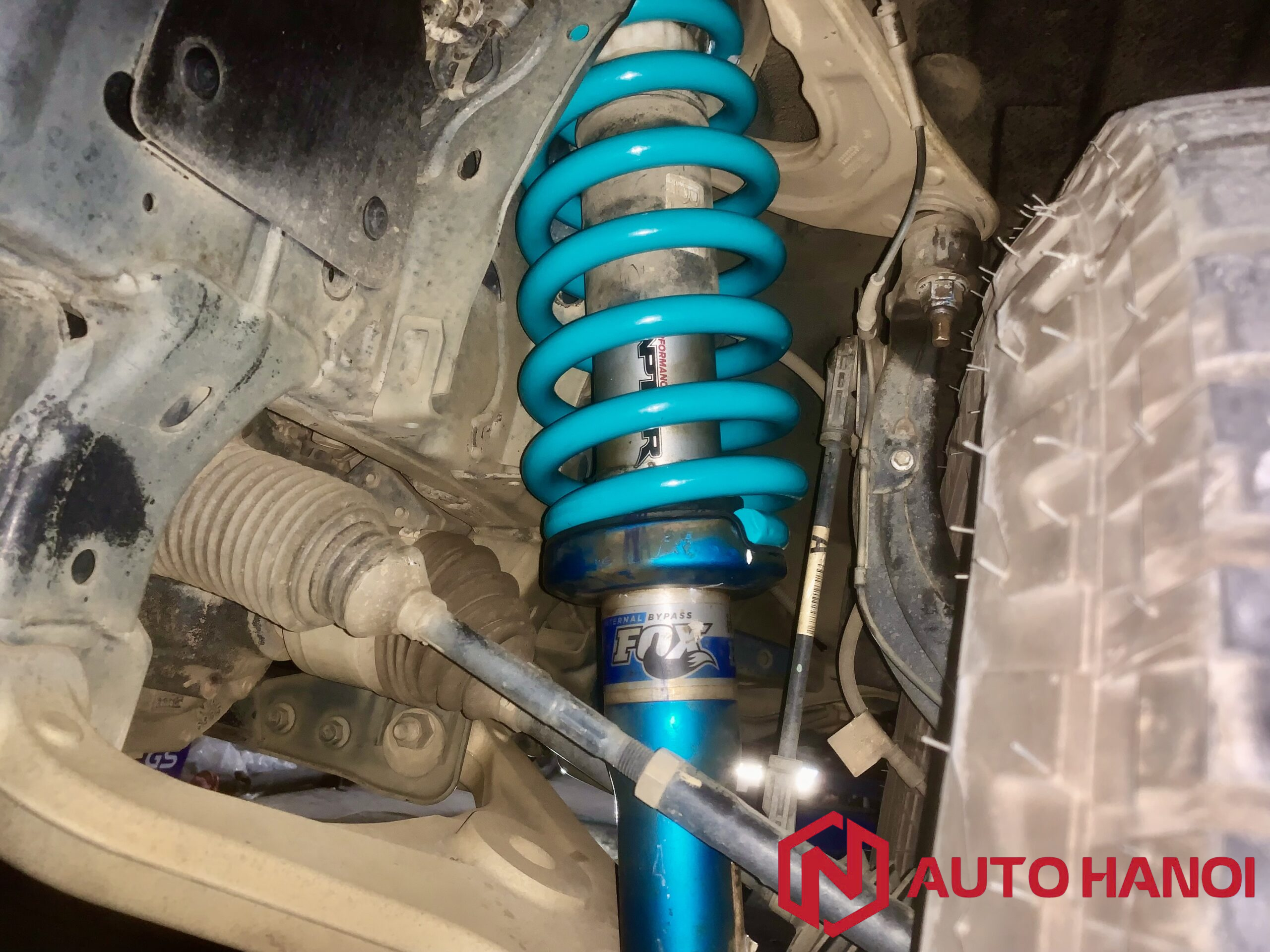 Lò xo Dobinson xe Ford Raptor cân bằng, ổn định, êmái - Ảnh 4