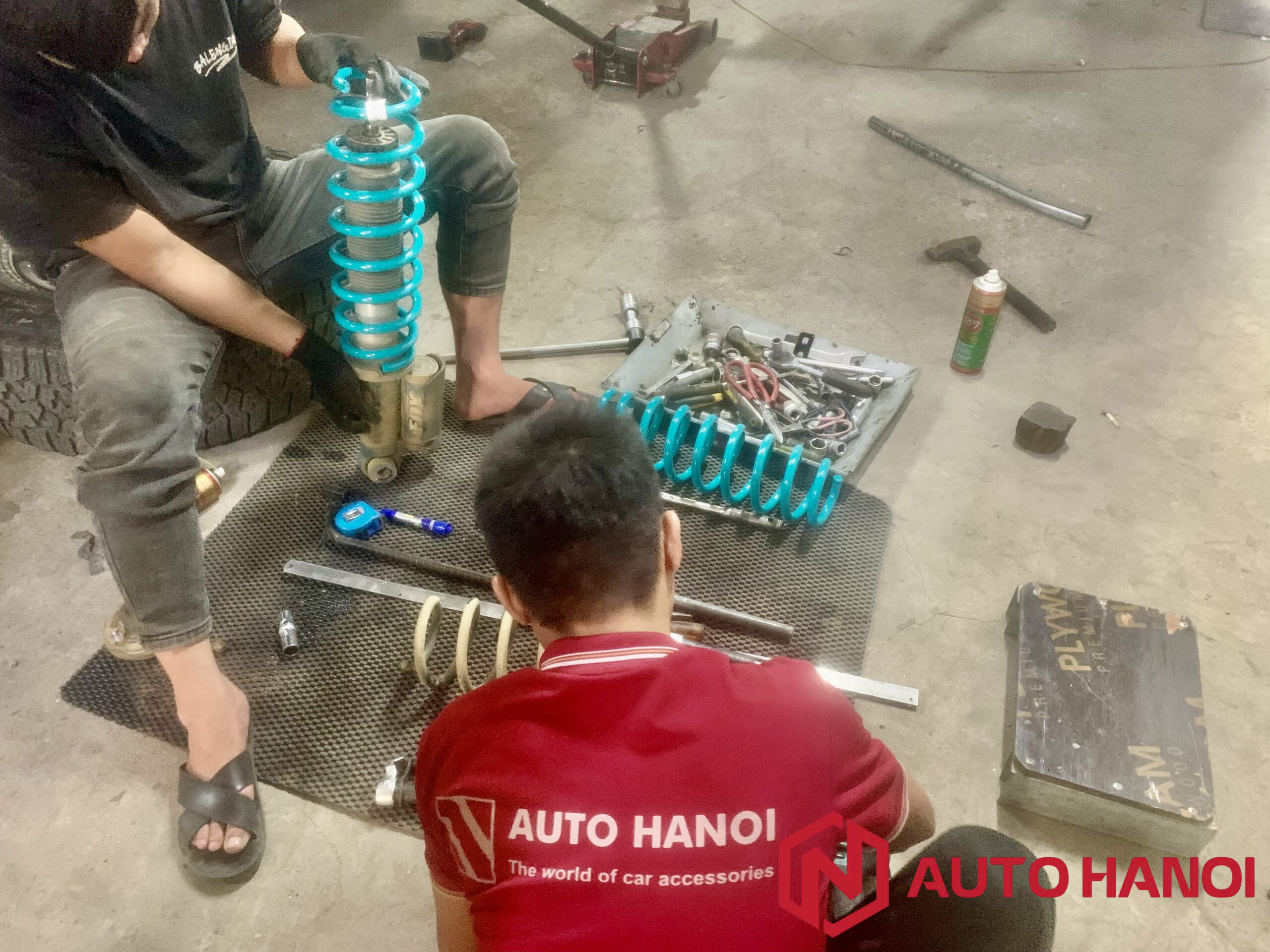 Lò xo Dobinson xe Ford Raptor cân bằng, ổn định, êmái - Ảnh 6