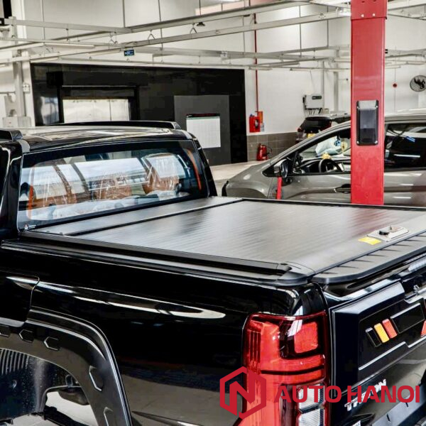 Nắp thùng cuộn xe Mitshubishi Triton 2024 loại kéo tay