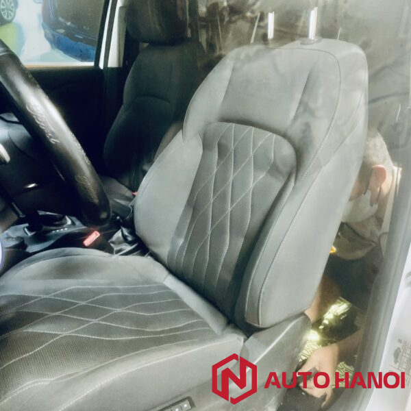 Alternative view of Ghế chỉnh điện xe Ford Ranger XLS XL 2024