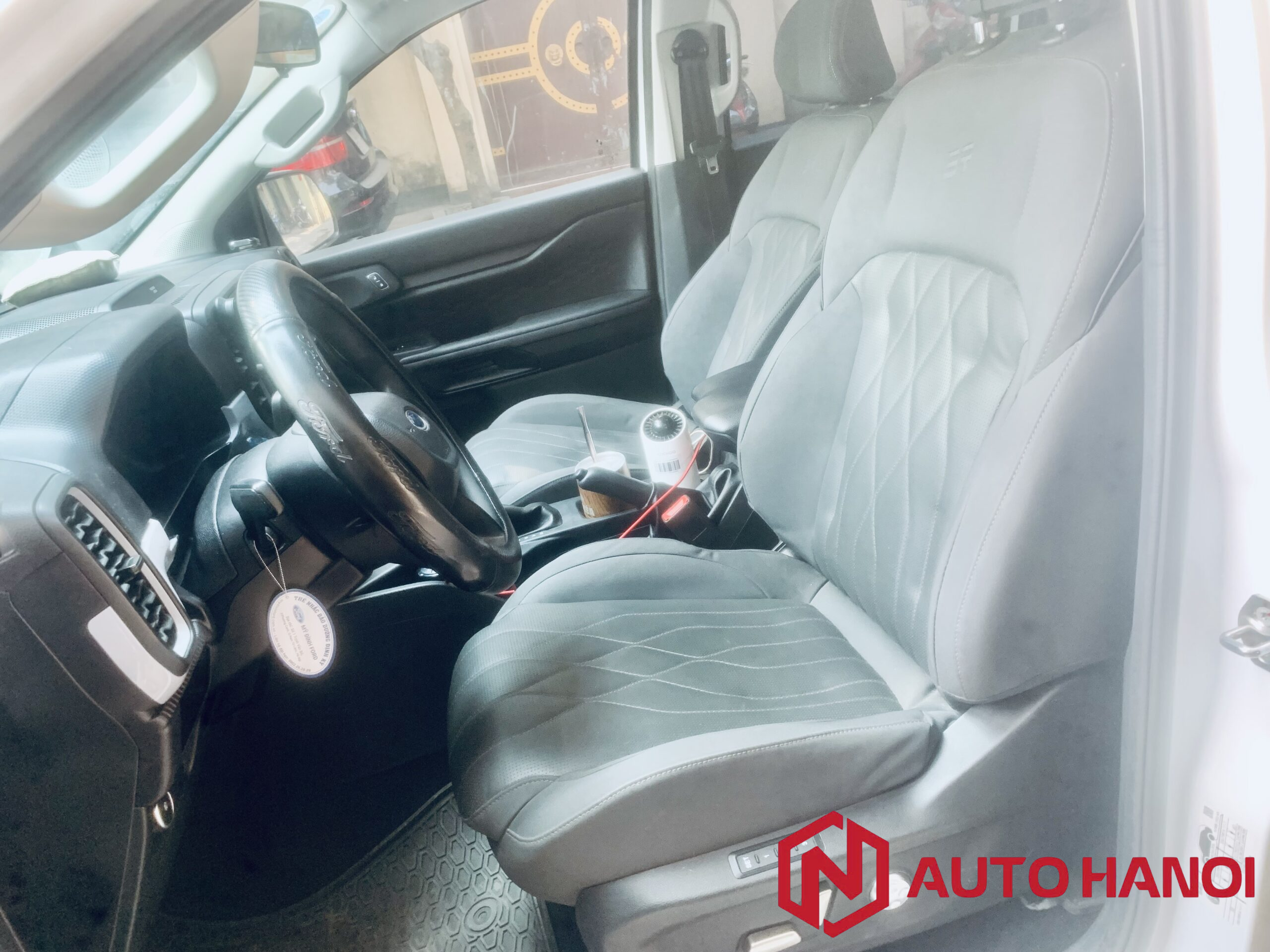 Độ xe bán tải Ford Ranger XLS 2023 Full Option - Ảnh 2