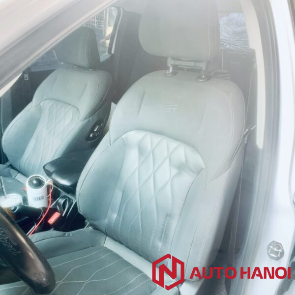 Ghế chỉnh điện xe Ford Ranger XLS XL 2024