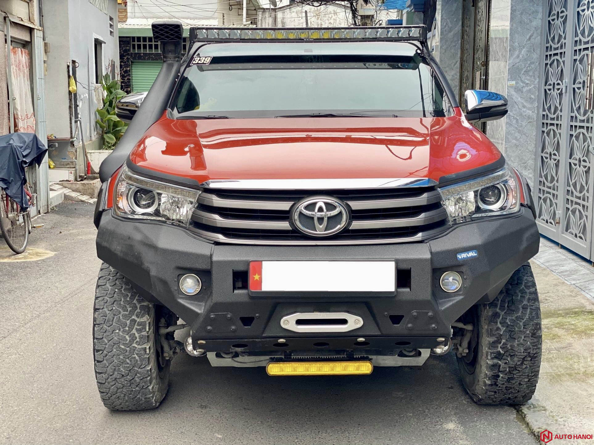 Độ xe bán tải Toyota Hilux 2015-2022 đẹp chất - Ảnh 3