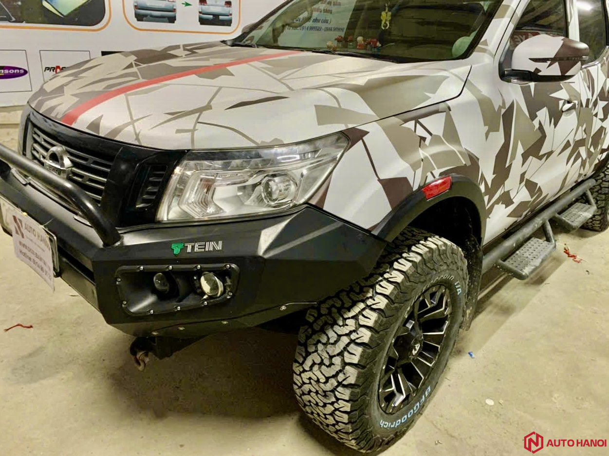 Độ xe bán tải Nissan Navara 2015 - 2021 phong cách mạnh mẽ - Ảnh 8