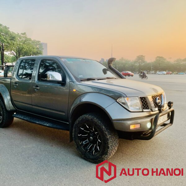 Độ xe bán tải Nissan Navara D40 đời xe 2010 - 2014