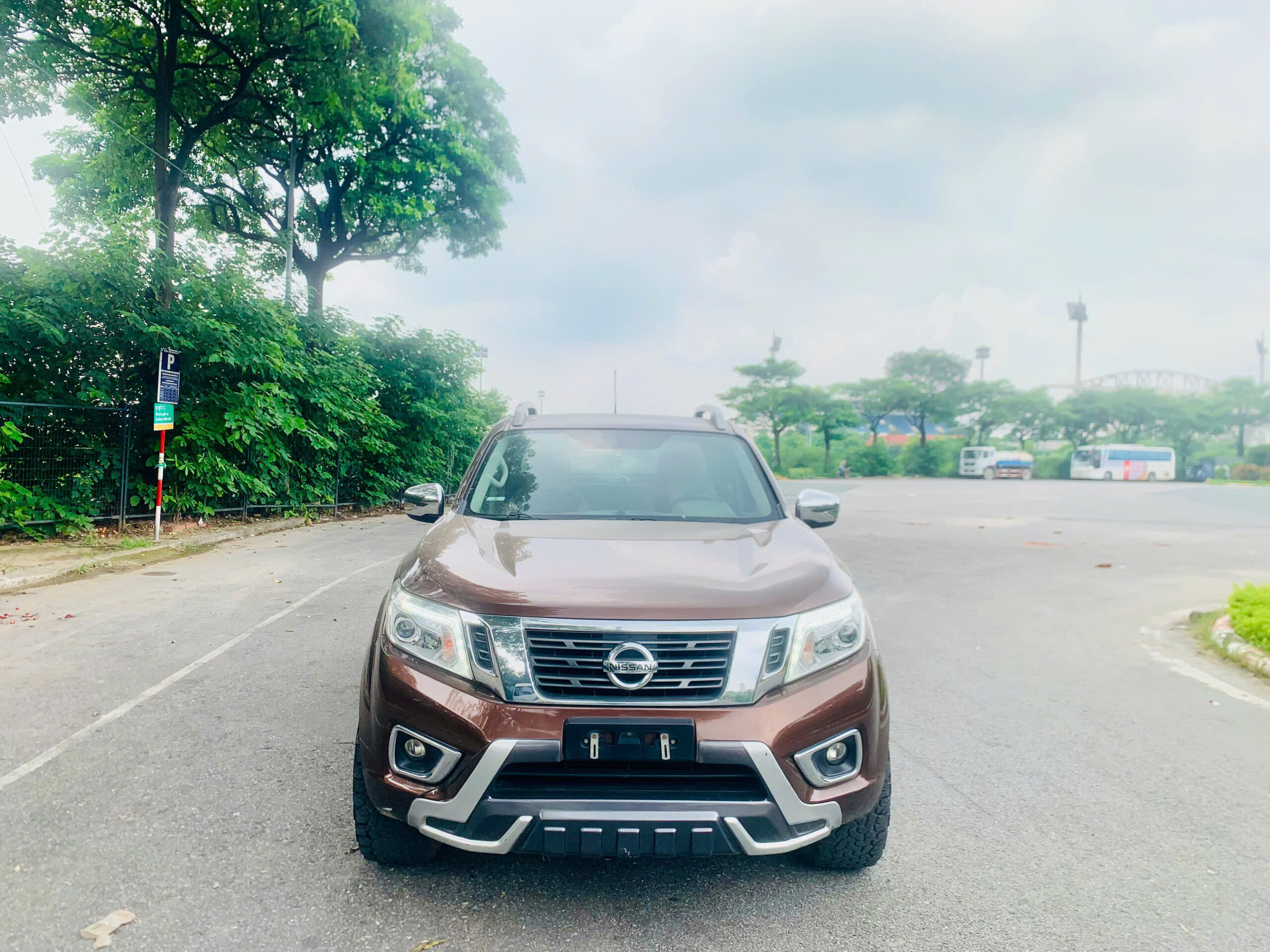 Độ xe bán tải Nissan Navara 2015 – 2021 đơn giản | mẫu 1 - Ảnh 3